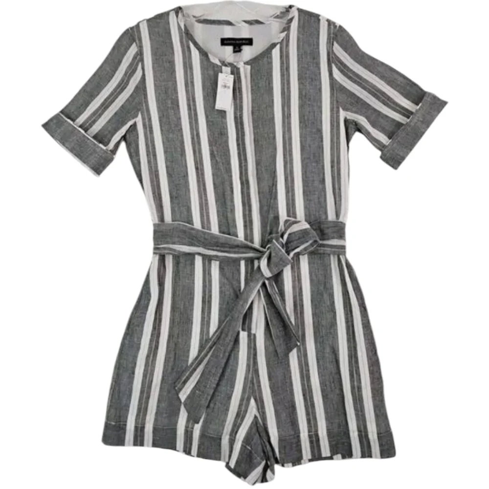 Banana Republic ~Size 0~ Gray/White Striped Romper Waist Drawstring Linen Blend